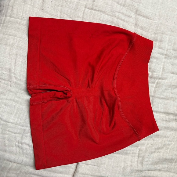 Gymshark red sweat seamless shorts - Picture 5 of 5